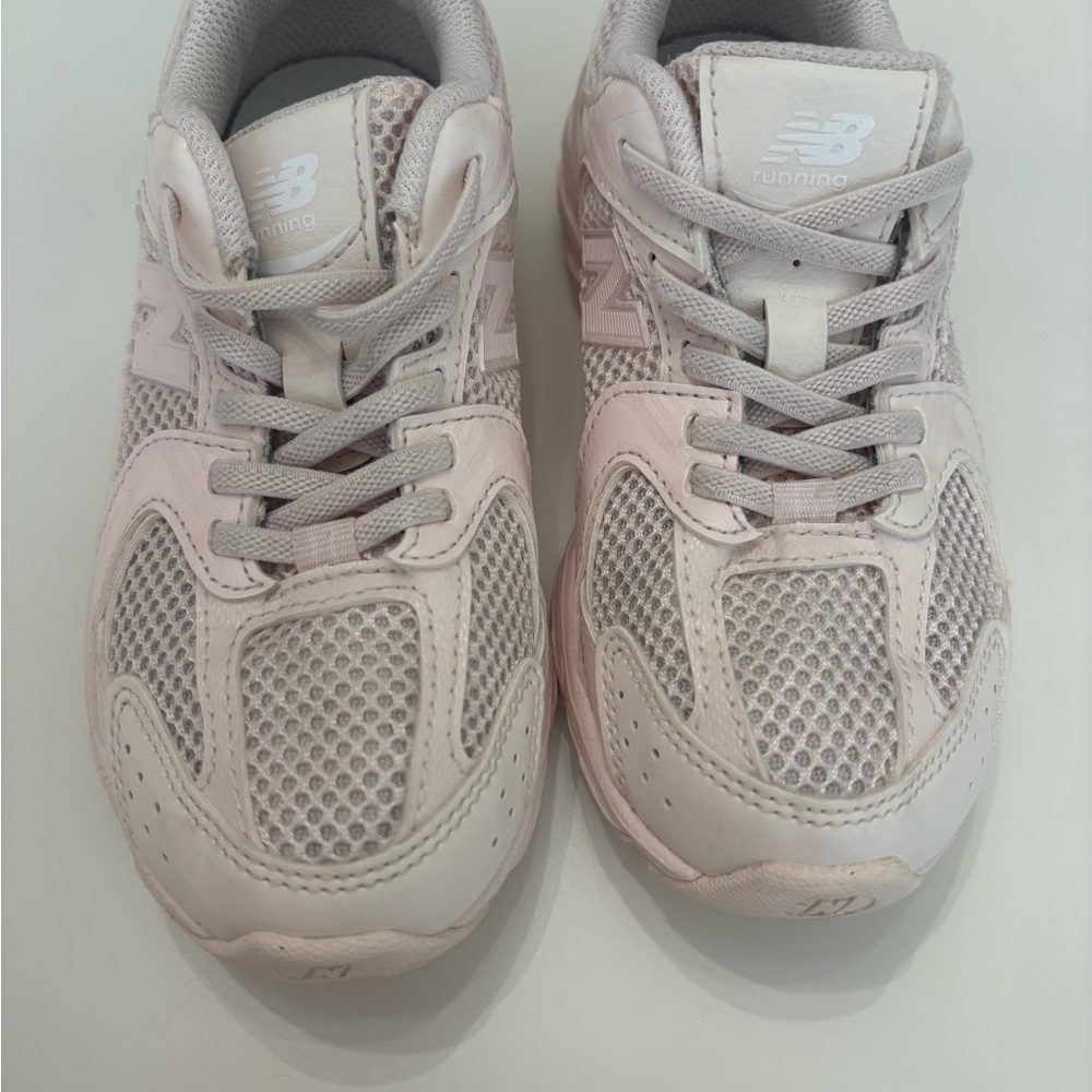 Girls New Balance Light Pink Sneakers